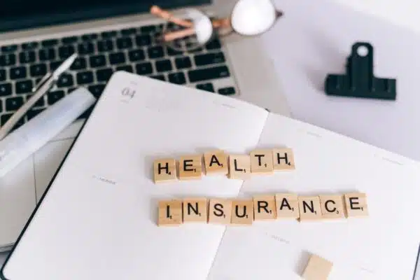 Comment économiser sur votre mutuelle santé senior avec Macif