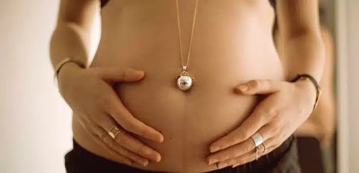 Les aliments à bannir pendant la grossesse pour préserver la santé de maman et de bébé