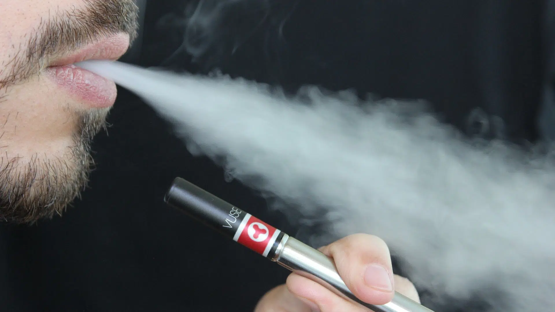 Cigarette électronique : comment vapoter sans risque ?